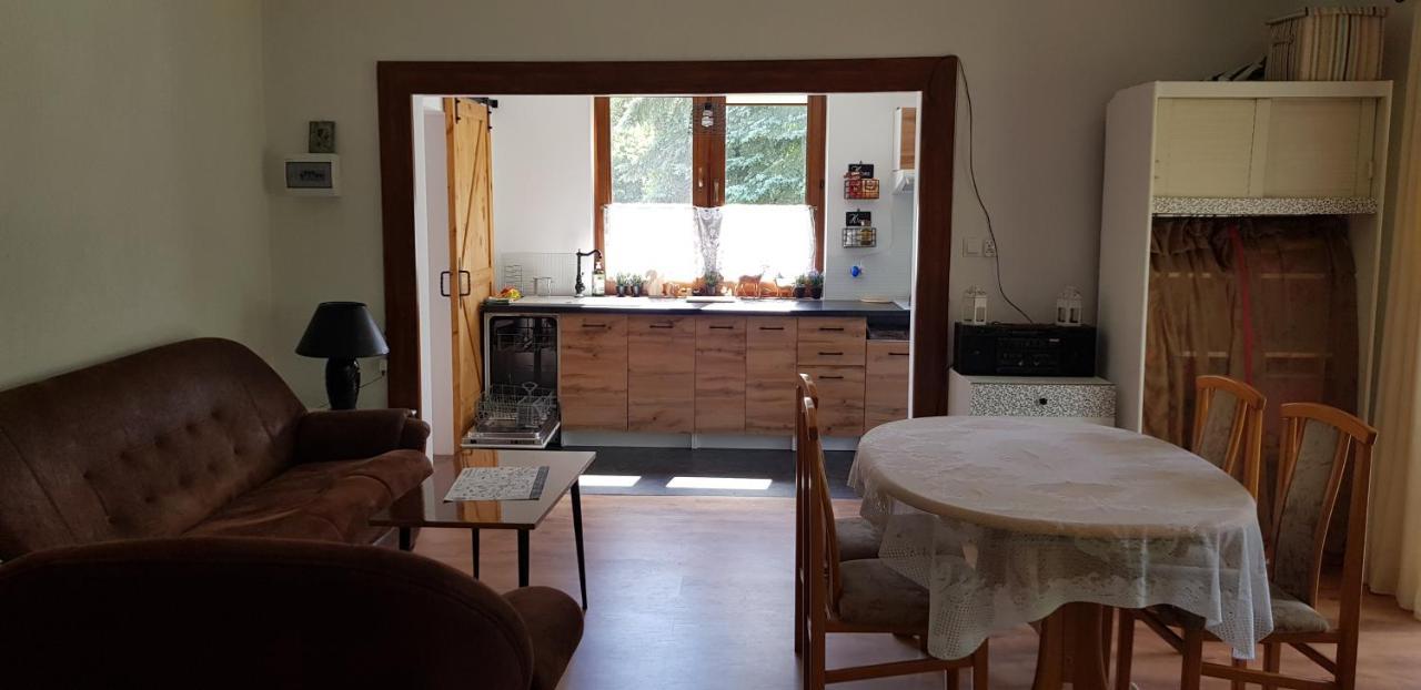 Letnisko Wiolinkowo Villa Sarnaki Kültér fotó