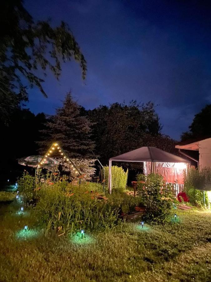 Letnisko Wiolinkowo Villa Sarnaki Kültér fotó